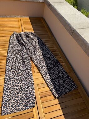 Leopard Print Wide-Leg Women's Pants - Black & Tan